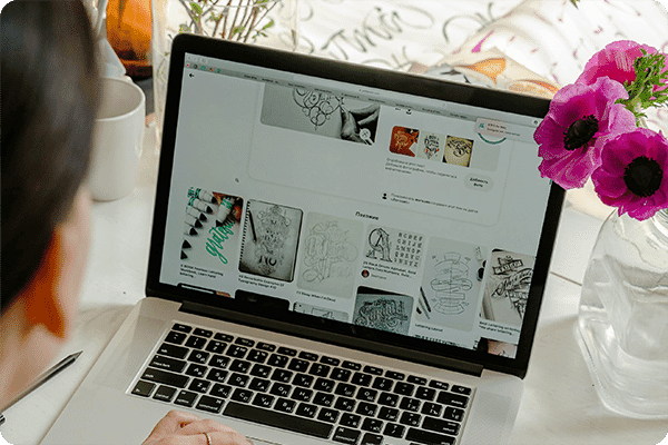 Perspectives on personalisation and emphasises why brands should eagerly embrace it to enhance customer experiences. 