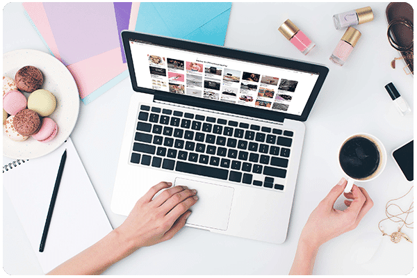 performance_media_and_activation_agency_person_browsinging_on_laptop